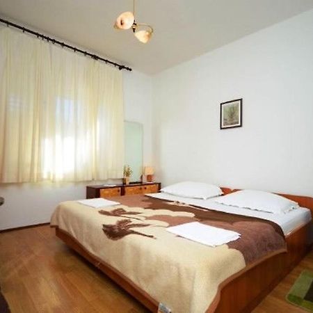 Apartment Anka Orebić Exteriér fotografie